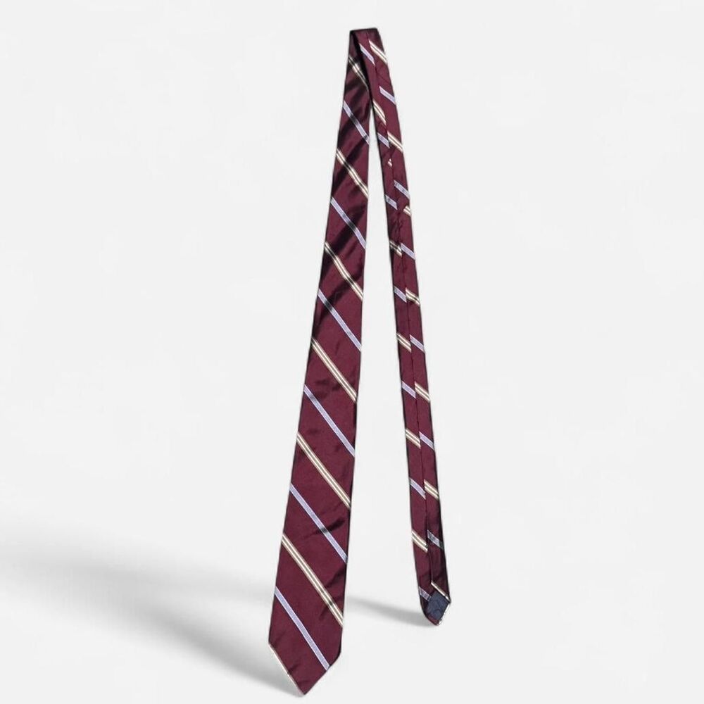 Damon Edward’s Michigan burgundy100% silk necktie (length 56 inches)